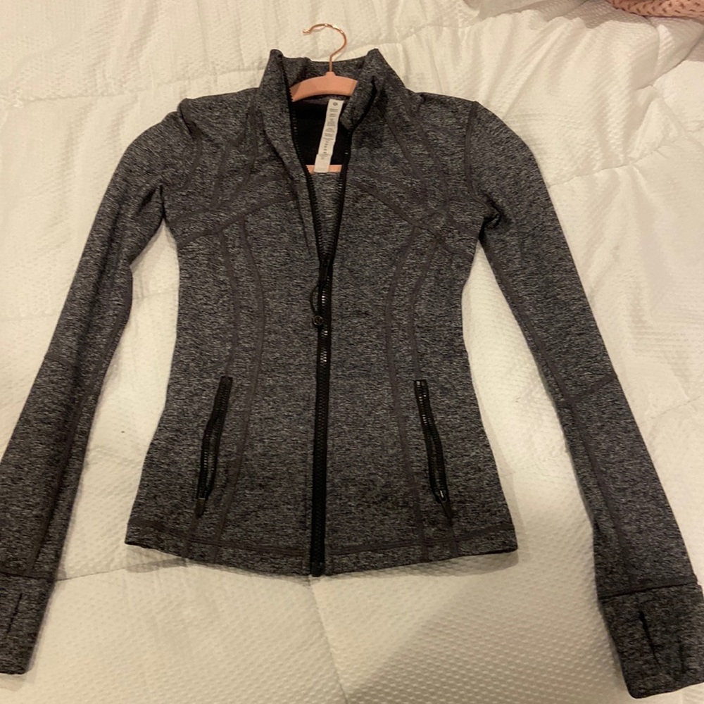 Lulu define jacket